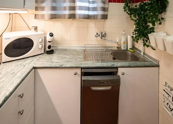 Apartament Bumblebee With Ac